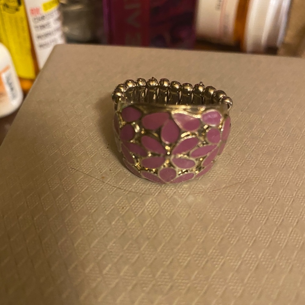Vintage purple flower enamel paparazzi ring